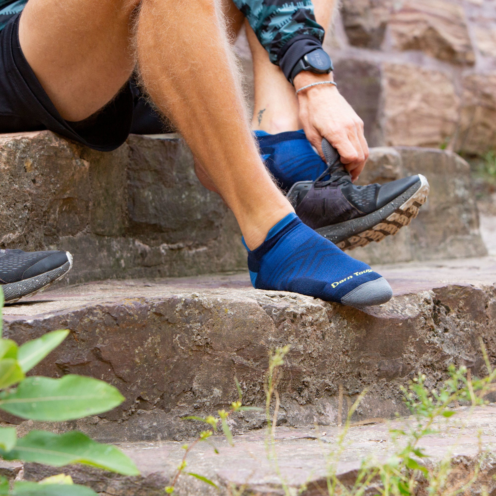 Men's Run No Show Tab Cushioned Ultra-Lightweight Running Socks - Image 24